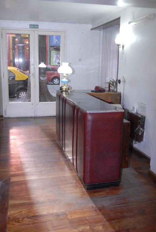 Hotel Aries Buenos Aires Esterno foto
