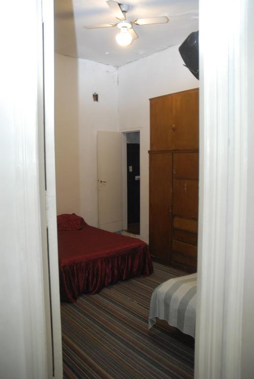Hotel Aries Buenos Aires Esterno foto